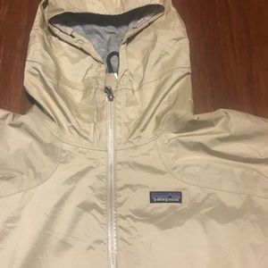 Men's XL Patagonia rain coat